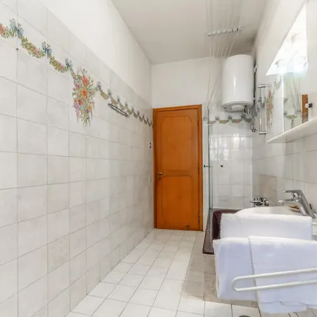 Casa Giuli - Metro Jonio Rzym